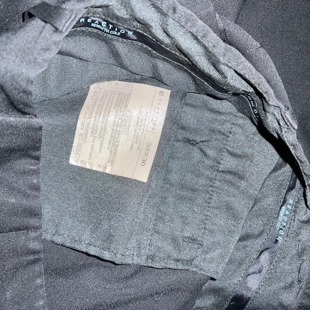 Kenneth Cole black dress pants slacks 36/30 - Picture 3 of 3